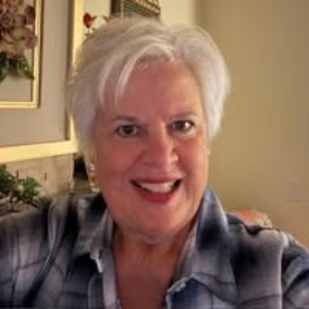 Meet your Posher, Denise